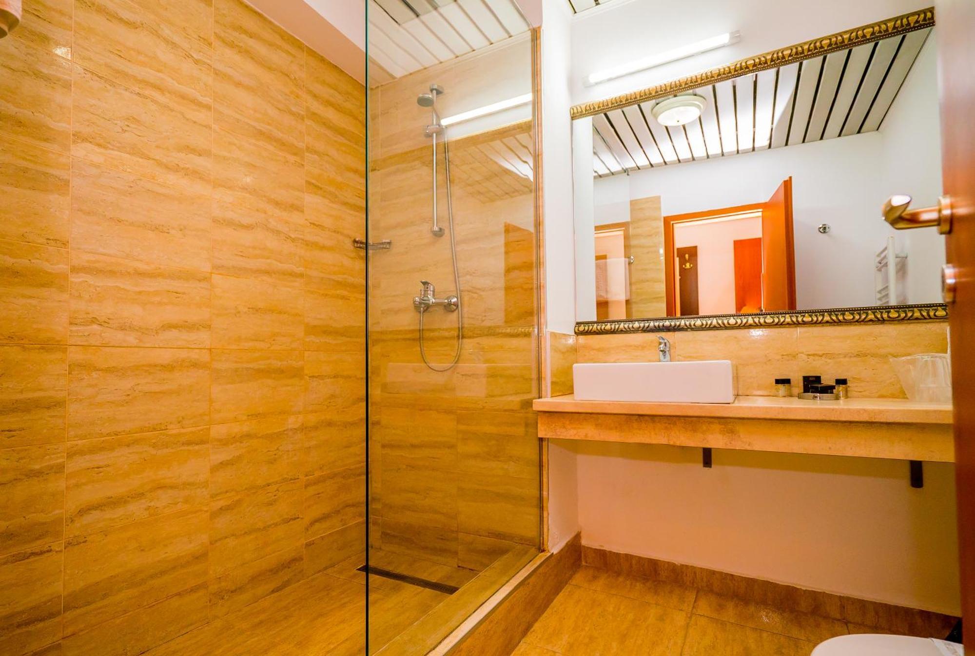 Guci Hotel Konstanca Kültér fotó