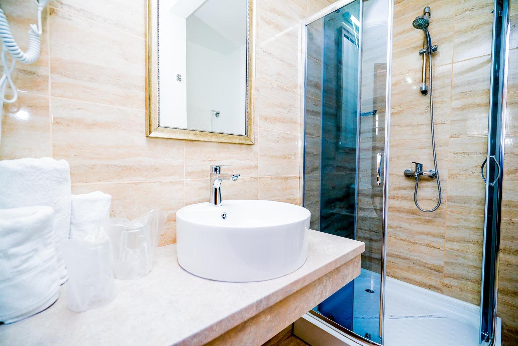 Guci Hotel Konstanca Kültér fotó