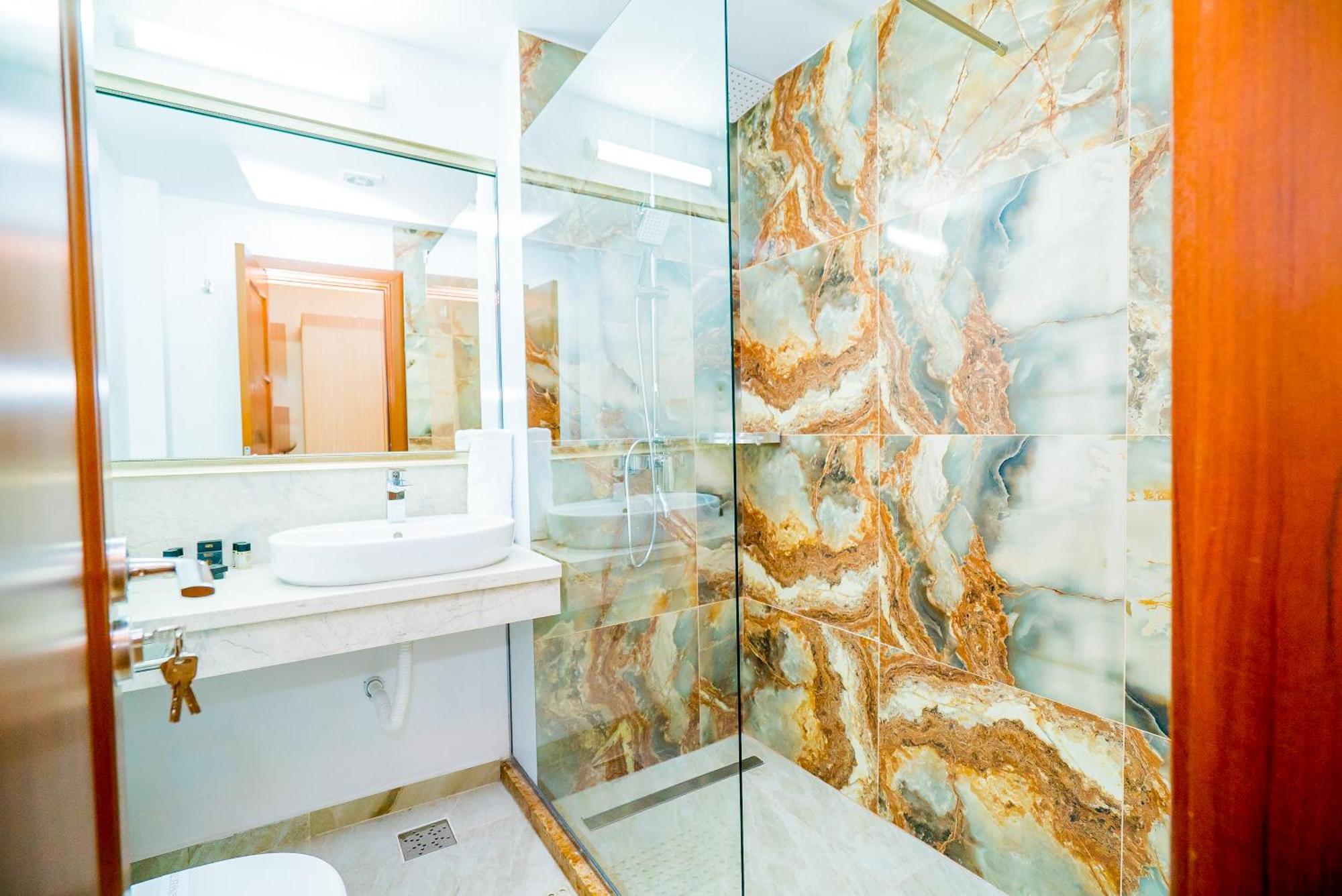 Guci Hotel Konstanca Kültér fotó